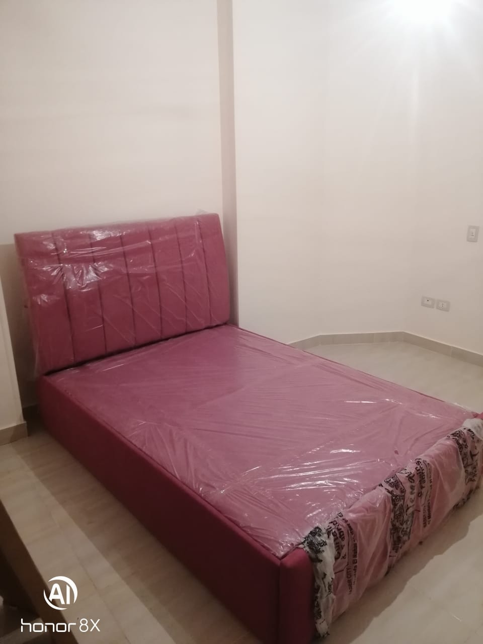 #B2020 Bed in multiple sizes & colors