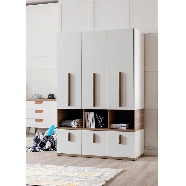 Wardrobe 140 cm #217