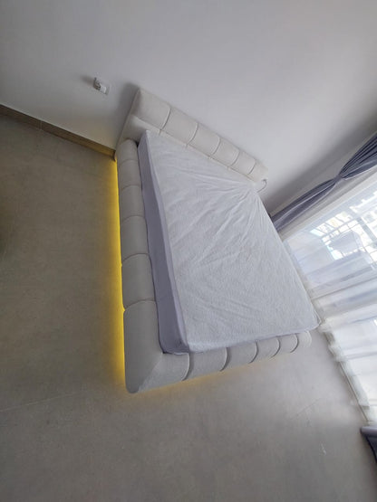 Legacy Bed