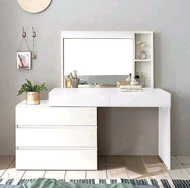 Dressing table #1502